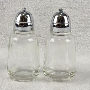 Vintage Salt & Pepper Shaker Set. Hazel Atlas Glass w/Chrome Caps. Pre-owned